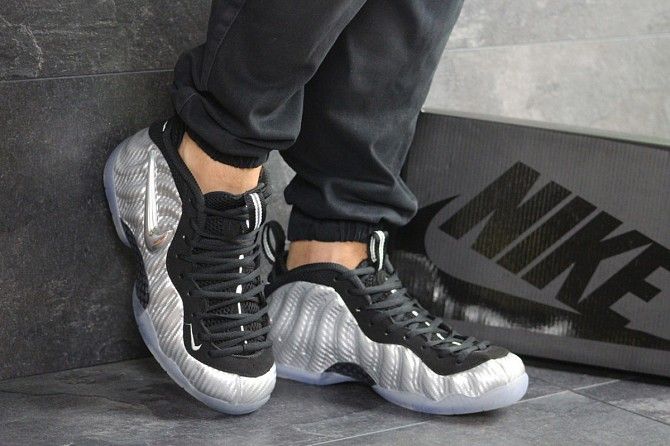 Мужские кроссовки серебро с черным Air Foamposite Pro 8139 Мелитополь - изображение 1