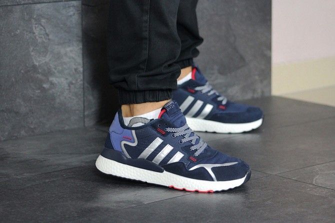 Мужские кроссовки темно синие с белым Jogger Boost 8434 Мелитополь - изображение 1