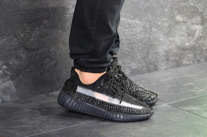 Мужские кроссовки черные Yeezy Boost 350 v2 8052 Мелитополь - изображение 1