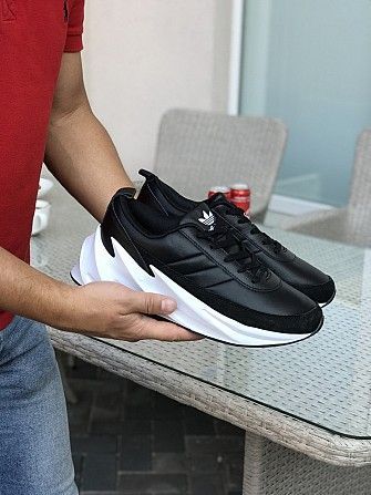 Мужские кроссовки черные с белым Adidas Sharks 8288 Мелитополь - изображение 1