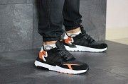 Мужские кроссовки черные с белым и оранжевым Jogger Boost 8427 Мелитополь