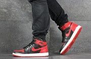 Мужские кроссовки черные с красным Nike Air Jordan 1 Python 8148 Мелитополь