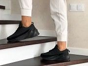 Женские зимние кроссовки черные Adidas Sharks 8649 Мелитополь