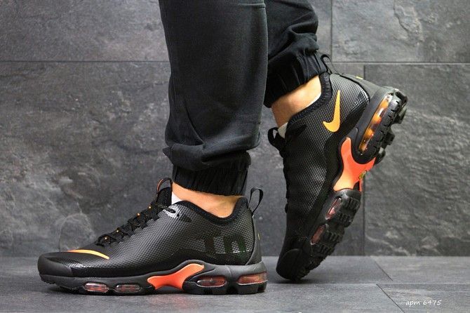 Кроссовки мужские черные с оранжевым Air Max Tn 6475 Мелитополь - изображение 1