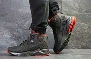 Мужские зимние кроссовки черные с красным Huarache 6511 Мелитополь