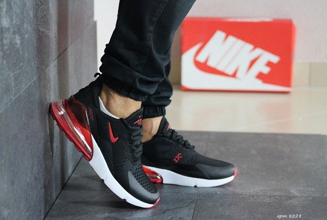Мужские кроссовки черные с красным Air Max 270 8228 Мелитополь - изображение 1