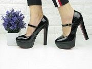 Туфли женские Betty черные на каблуках 1070 Мелитополь