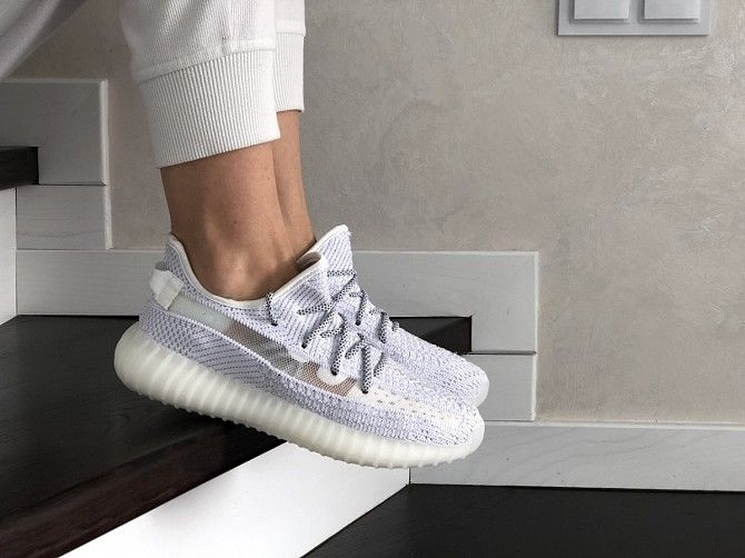 Женские кроссовки белые x Yeezy Boost 8907 Мелитополь - изображение 1