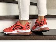 Женские кроссовки оранжевые с белым Air Max 720 8948 Мелитополь