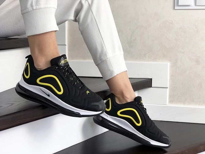 Женские кроссовки черные с белым и желтым Air Max 720 8938 Мелитополь - изображение 1
