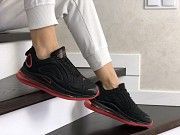 Женские кроссовки черные с красным Air Max 720 8937 Мелитополь