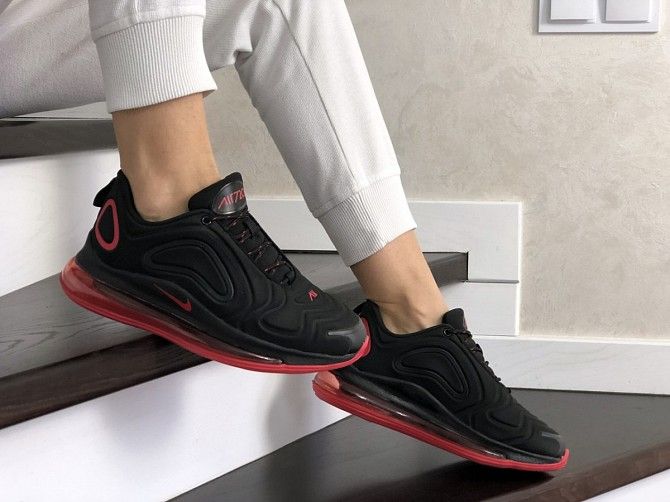 Женские кроссовки черные с красным Air Max 720 8937 Мелитополь - изображение 1