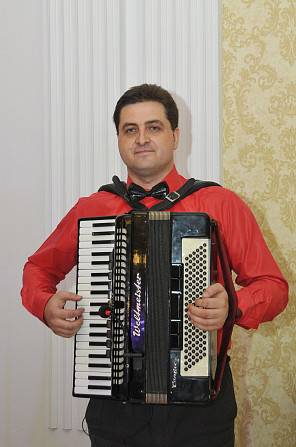 Аккордеонист на праздник г. Николаев Николаев - изображение 1