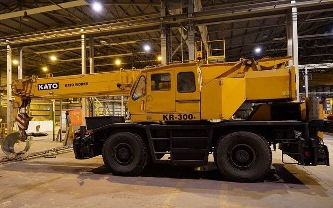 Автокран KATO KR-300 1998г. Кировоград - изображение 1
