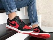 Мужские кроссовки красные с черным Air Jordan 1 Low 9156 Мелитополь