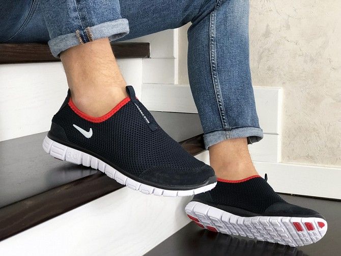 Мужские кроссовки темно синие с белым и красным Free Run 9201 Мелитополь - изображение 1
