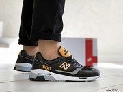 Мужские кроссовки черные с белым и желтым 9120 Мелитополь