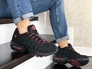 Мужские кроссовки черные с красным 9150 Мелитополь