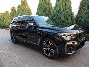 Прокат нового BMW X7 с водителем в Киеве Київ