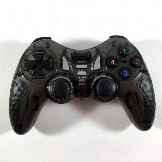 Беспроводной Джойстик 6 в 1 для ПК/PS2/PS3/PC360/ANDROID TV/WIN10 вибро чёрный Кривой Рог - изображение 1