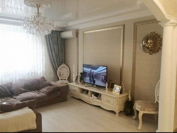 Продам 3 комнатную квартиру на Сахарова 85кв.м. Одесса - изображение 1