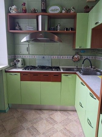 Аренда 3 комн кв в центре, улица Правды, 41, район Торгового центра Украина. Запорожье - изображение 1