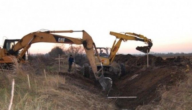 Копка озера. Очищення водойм. Послуги спецтехніки Хмельницкий - изображение 1