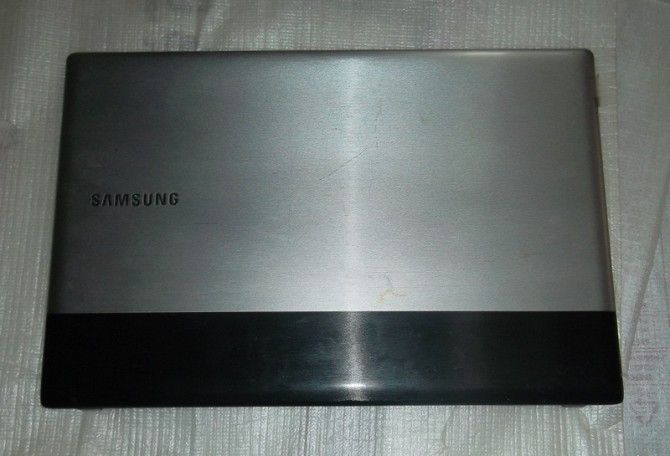 Ноутбук на запчасти Samsung RV 518 Київ - изображение 1
