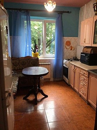 Продам 4-х комн кв Радужная 17. 60000$ Киев - изображение 1