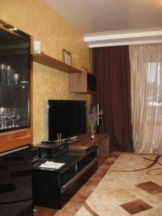 Сдам 2х комн кв-ру в центре по бульв.Шевченко 4000грн/мес.Хозяин. Черкассы - изображение 1