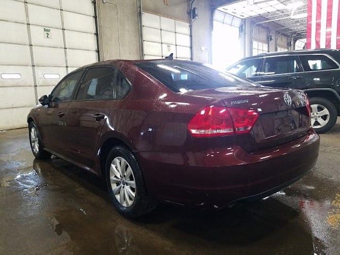 Volkswagen Passat B7 2014 Львов - изображение 1