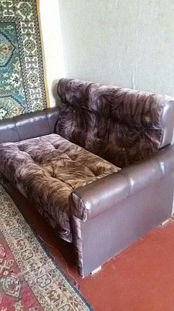 Продам диван ХАИ Жуковского ХТЗ Харьков - изображение 1
