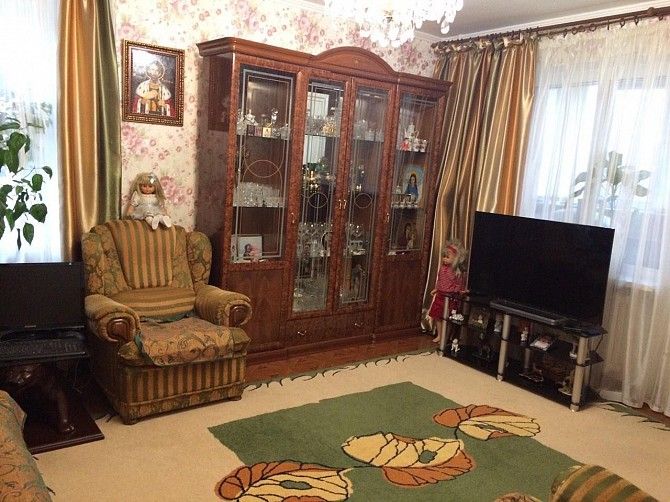 3 комнатная квартира на Бочарова с ремонтом. Одесса - изображение 1