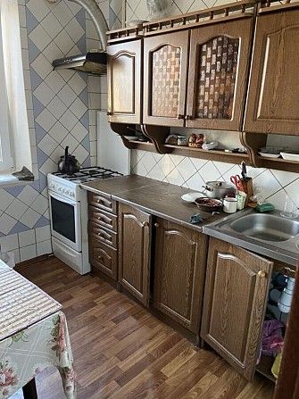 Здається гарна кімната біля в центрі міста! Бровары - изображение 1