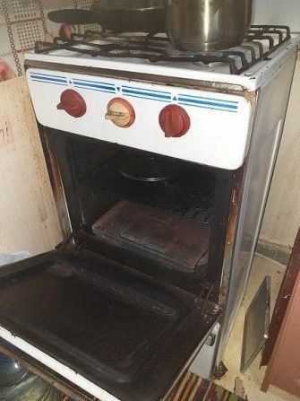 продам газовую плиту б/у Полтава - изображение 1