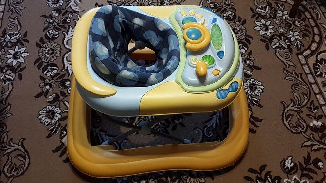 Ходунки Chicco Кривой Рог - изображение 1