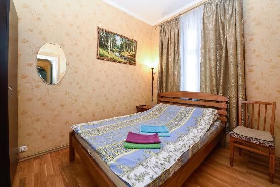 Сдам квартиру 300 грн Ивано-Франковск - изображение 1