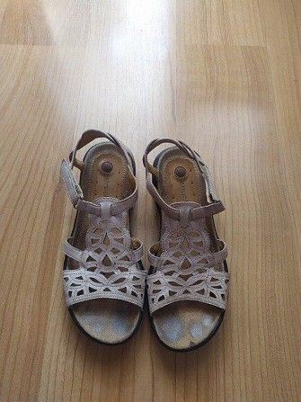 Продам кожаные босоножки фирмы clarks uk 5 1/2 р.38,5 Харьков - изображение 1