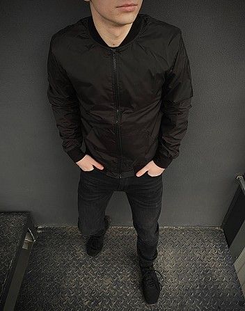 Бомбер мужской черный весенний SKL59-259527 Киев - изображение 1