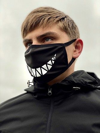 Маска защитная многоразовая принт улыбка SKL59-259543 Киев - изображение 1