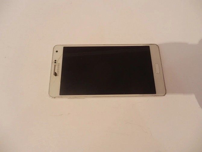 Мобильный телефон Samsung A700 Киев - изображение 1