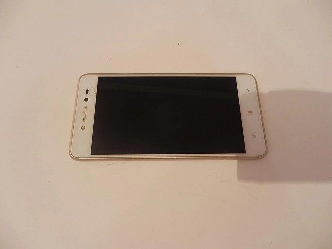 Мобильный телефон Lenovo S90 Київ - изображение 1