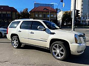 232 Внедорожник Cadillac Escalade белый в аренду Киев