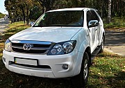266 Внедорожник Toyota Fortuner аренда прокат Киев