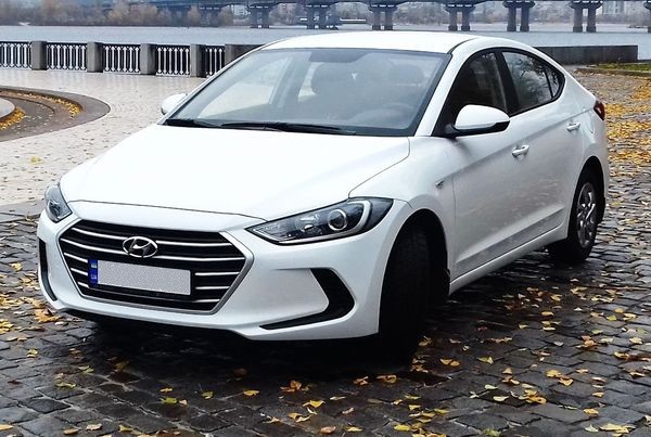 167 Hyundai Elantra 2018 белая аренда авто Київ - изображение 1