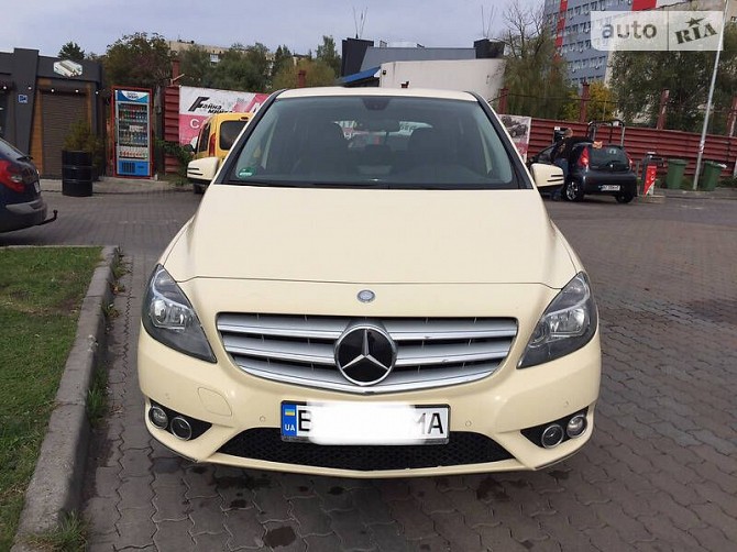 Mersedes-Benz B-180 Львов - изображение 1