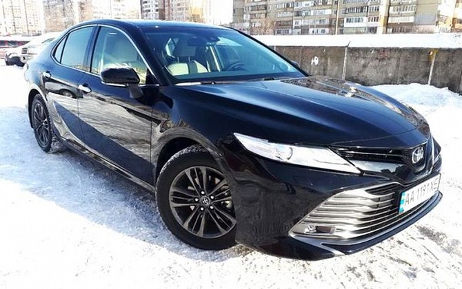 150 Toyota Camry V70 черная 2019 заказать авто на свадьбу Київ - изображение 1