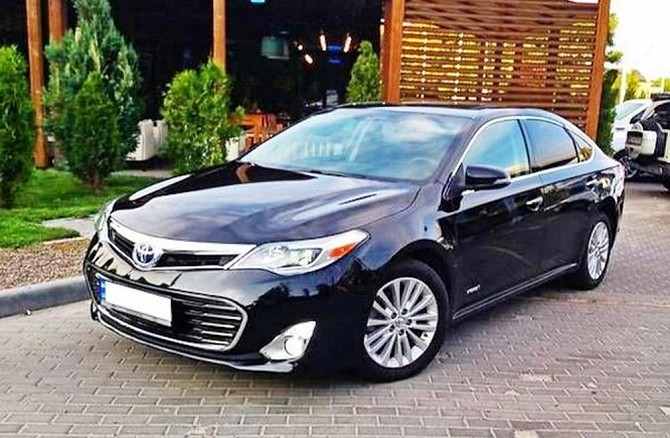 359 Toyota Avalon черный аренда Киев Київ - изображение 1