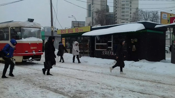 Сдаётся маф, метро Берестейская 15м2 Киев - изображение 1