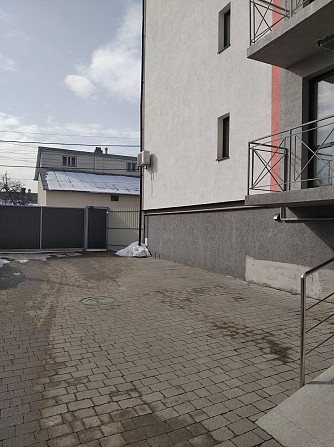 3к квартира 90 кв. м вулиця Церковна Ивано-Франковск - изображение 1